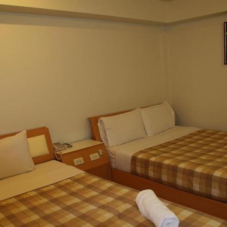 Ratchaphruek 2007 Hotel Chom Thong Eksteriør bilde