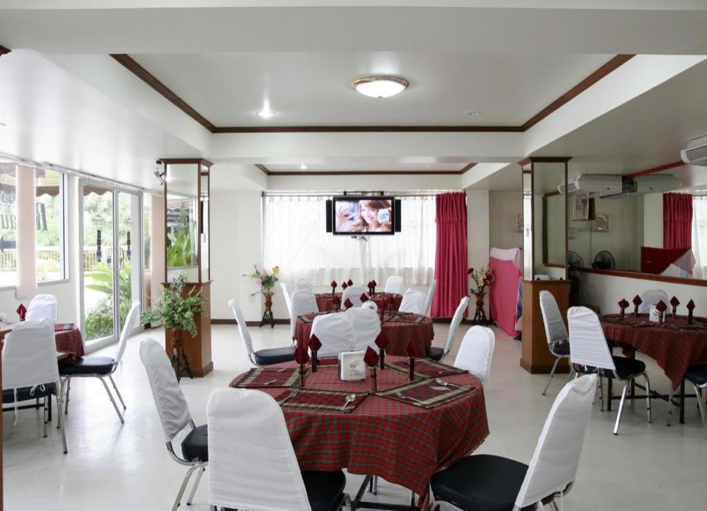 Ratchaphruek 2007 Hotel Chom Thong Eksteriør bilde